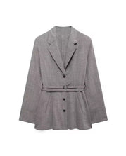 Load image into Gallery viewer, Belted linen blazer