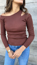 Load image into Gallery viewer, ribbed cut out shirt