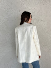 Load image into Gallery viewer, Soft glitter blazer