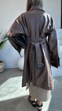 Load image into Gallery viewer, long leather jacket