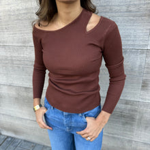 Load image into Gallery viewer, ribbed cut out shirt