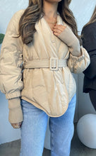 Load image into Gallery viewer, puffer jacket with belt