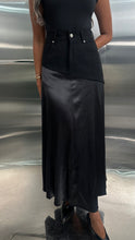Load image into Gallery viewer, denim silk skirt