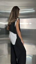 Load image into Gallery viewer, over sized padded vest/shirt