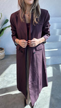 Load image into Gallery viewer, maroon long blazer