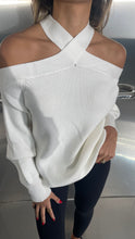 Load image into Gallery viewer, Cross neck sweater