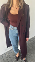 Load image into Gallery viewer, maroon long blazer