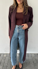 Load image into Gallery viewer, maroon long blazer