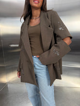 Load image into Gallery viewer, embellished blazer with open sleeves
