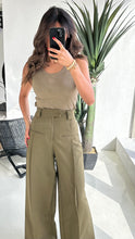 Load image into Gallery viewer, High waist wide leg pants
