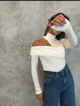 Load image into Gallery viewer, open shoulder ribbed top
