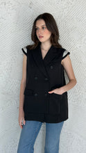 Load image into Gallery viewer, Oversized padded shoulder vest
