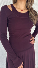 Load image into Gallery viewer, 3 piece maroon skirt set
