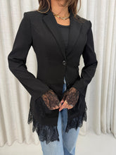Load image into Gallery viewer, fitted lace detail blazer
