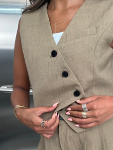 button vest set