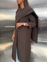 Load image into Gallery viewer, crepe maxi coat
