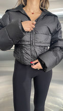 Load image into Gallery viewer, puffer jacket 01
