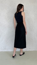 Load image into Gallery viewer, Midi skirt with chain detail
