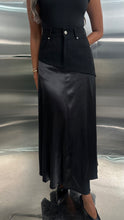 Load image into Gallery viewer, denim silk skirt
