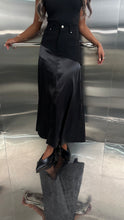 Load image into Gallery viewer, denim silk skirt
