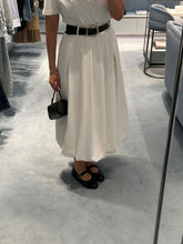 Load image into Gallery viewer, midi belted bubble skirt
