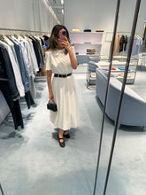 Load image into Gallery viewer, midi belted bubble skirt
