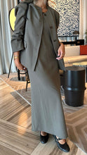 Load image into Gallery viewer, maxi dress with blazer set
