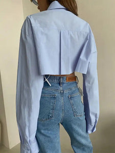 Cropped shirt with pocket detail